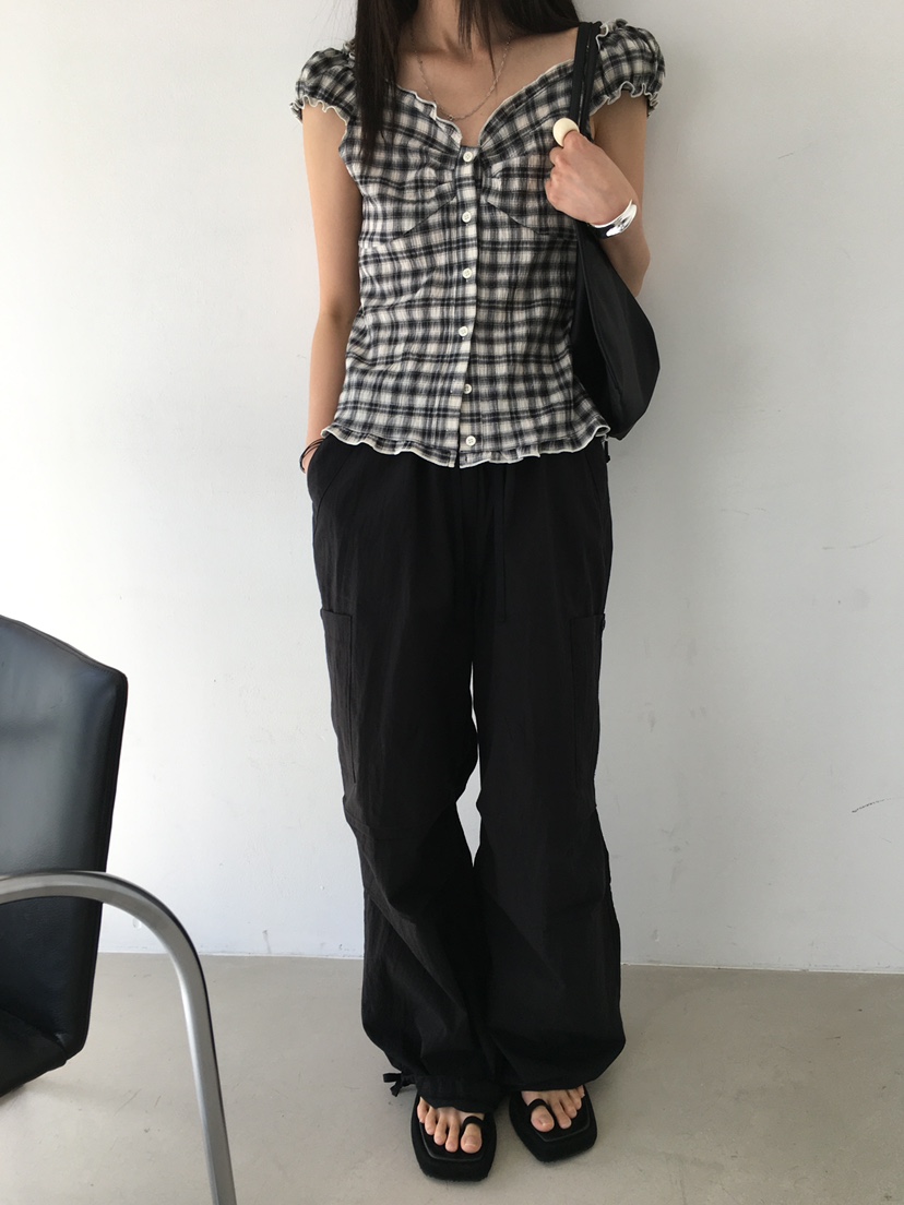 MONDAYMORING東大門㊣實拍女士新品時尚襯衫蕾絲衫格紋羅紋MONDAYMORING襯衫/蕾絲衫