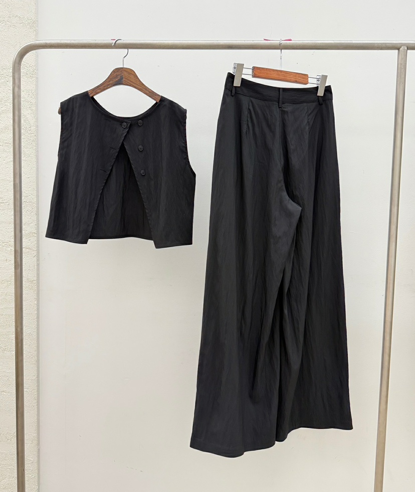 J.RITZY韓國代購㊣女裝新品真品時尚熱賣推薦職業人氣套裝J.RITZY套裝