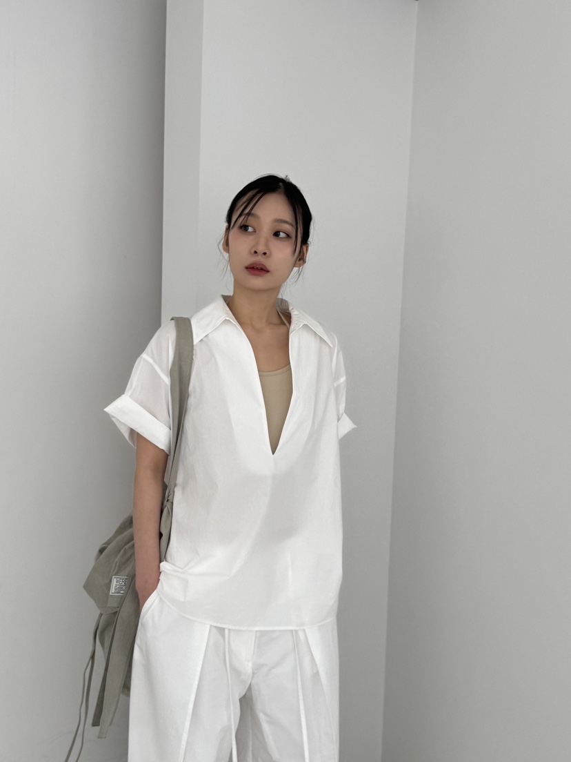 KARE/WEREPIECE韓國直郵㊣女士新品熱賣職業真品襯衫蕾絲衫KARE/WEREPIECE襯衫/蕾絲衫
