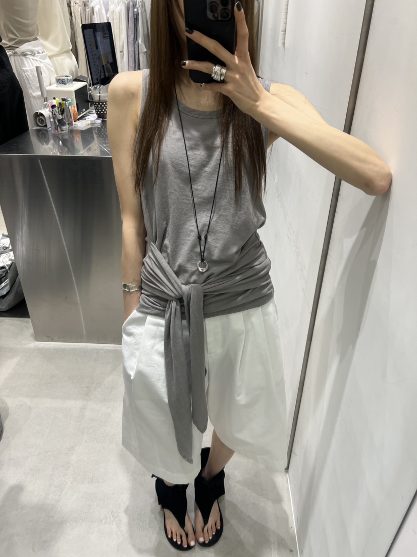 NOVUS韓國代購㊣女士新款職業推薦休閑人氣熱賣真品吊帶背心NOVUS吊帶/背心