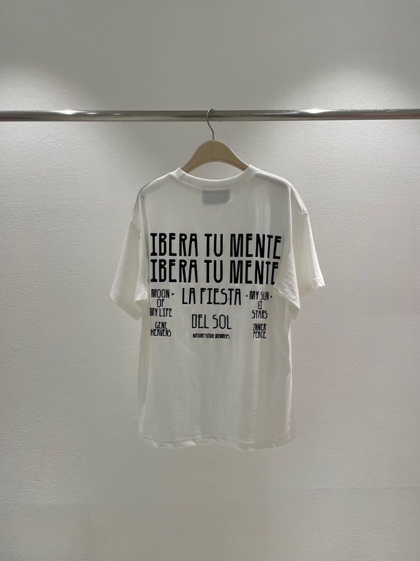 ROOMS SHOP韓國直郵㊣女裝新品推薦職業熱賣時尚真品T恤刺繡ROOMS_SHOPT恤