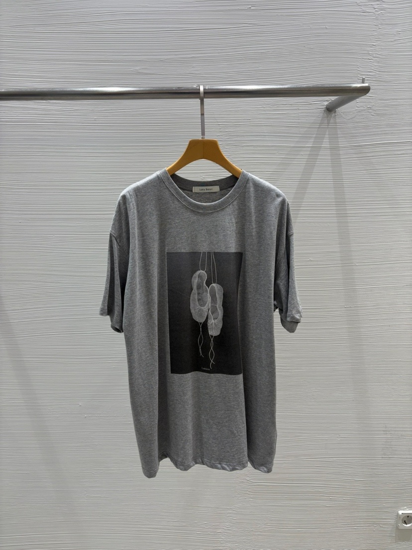 LUCY SALON韓國代購㊣女裝新品熱賣時尚休閑真品25春夏T恤LUCY SALONT恤圖色2