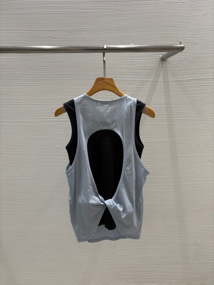 LUCY SALON韓國直郵㊣女士新品真品推薦人氣時尚套裝兩件套LUCY SALON套裝