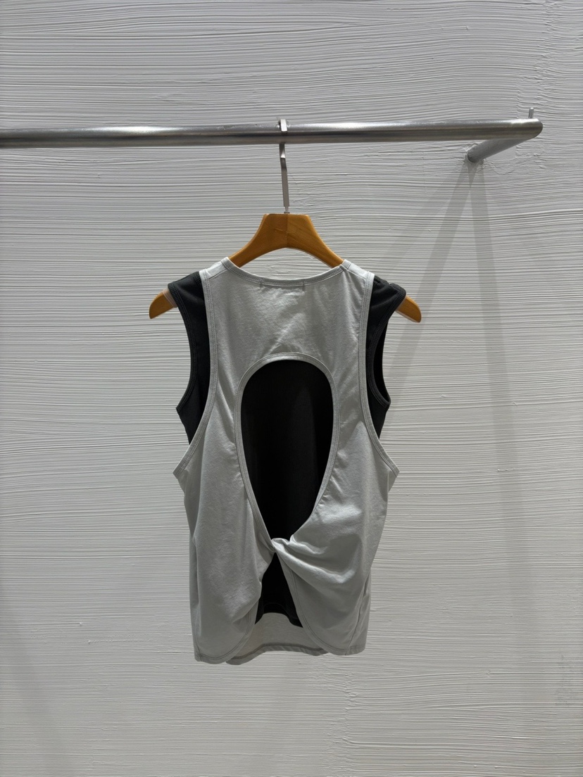 LUCY SALON韓國直郵㊣女士新品真品推薦人氣時尚套裝兩件套LUCY SALON套裝