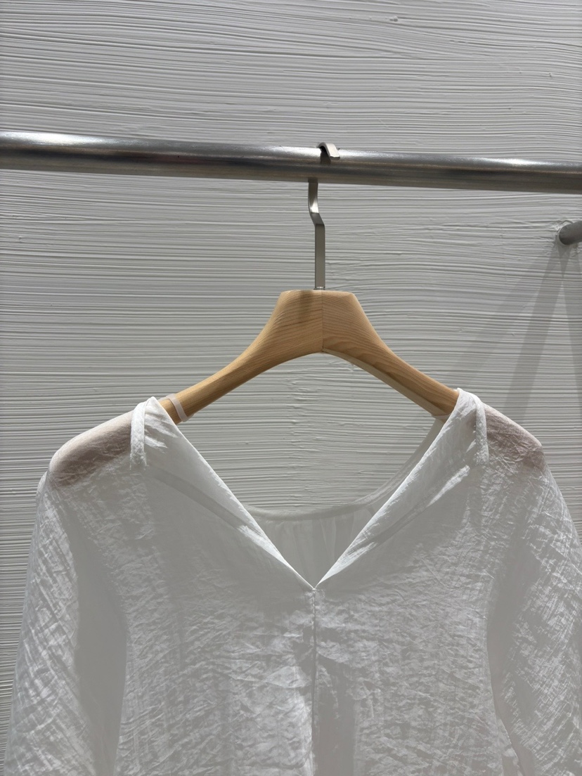 LUCY SALON東大門㊣實拍女裝新品人氣25春夏推薦襯衫蕾絲衫LUCY SALON襯衫/蕾絲衫
