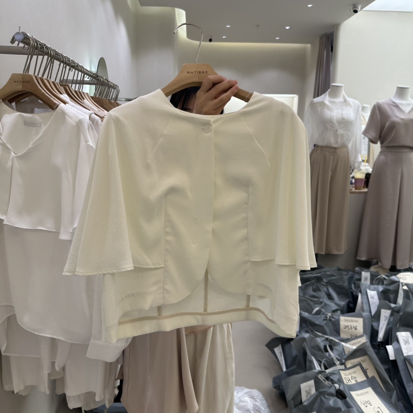 MATIERE韓國代購㊣女士新品推薦職業熱賣真品人氣襯衫蕾絲衫MATIERE襯衫/蕾絲衫圖色2