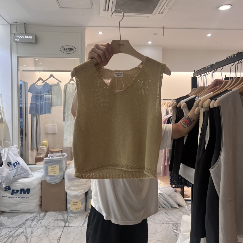 LA MAGIE FEMME韓國直郵㊣女裝新款時尚休閑熱賣吊帶背心Lamagie Femme吊帶/背心圖色2