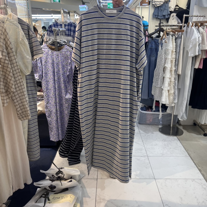 PLANTS ON GRAY韓國代購㊣女士新款休閑推薦真品人氣連衣裙PLANTS ON GRAY連衣裙圖色2