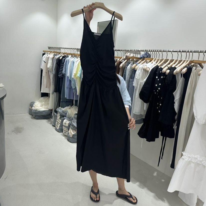 REPELLER韓國代購㊣女士新款人氣休閑推薦時尚熱賣連衣裙褶皺REPELLER連衣裙圖色2