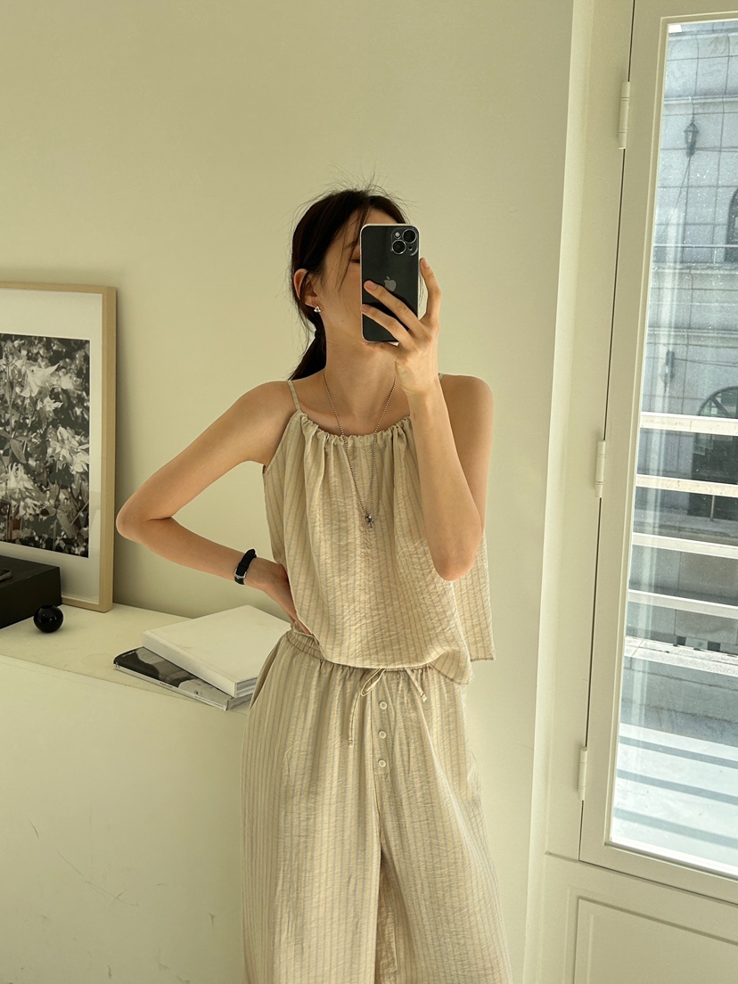 ME MO東大門㊣實拍女裝新品職業推薦熱賣25春夏吊帶背心條紋ME MO吊帶/背心圖色3