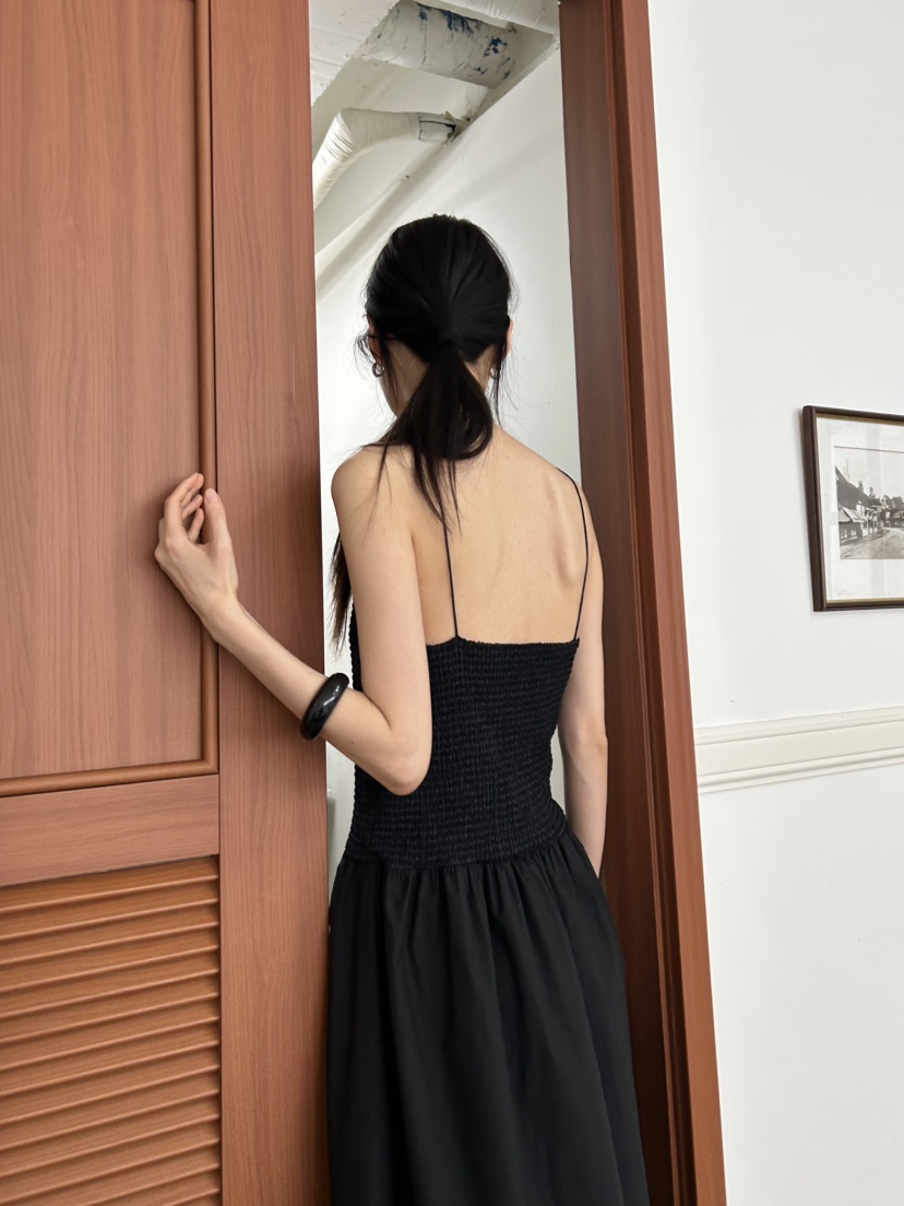 ME MO韓國代購㊣女裝新款熱賣職業人氣25春夏推薦真品連衣裙ME MO連衣裙