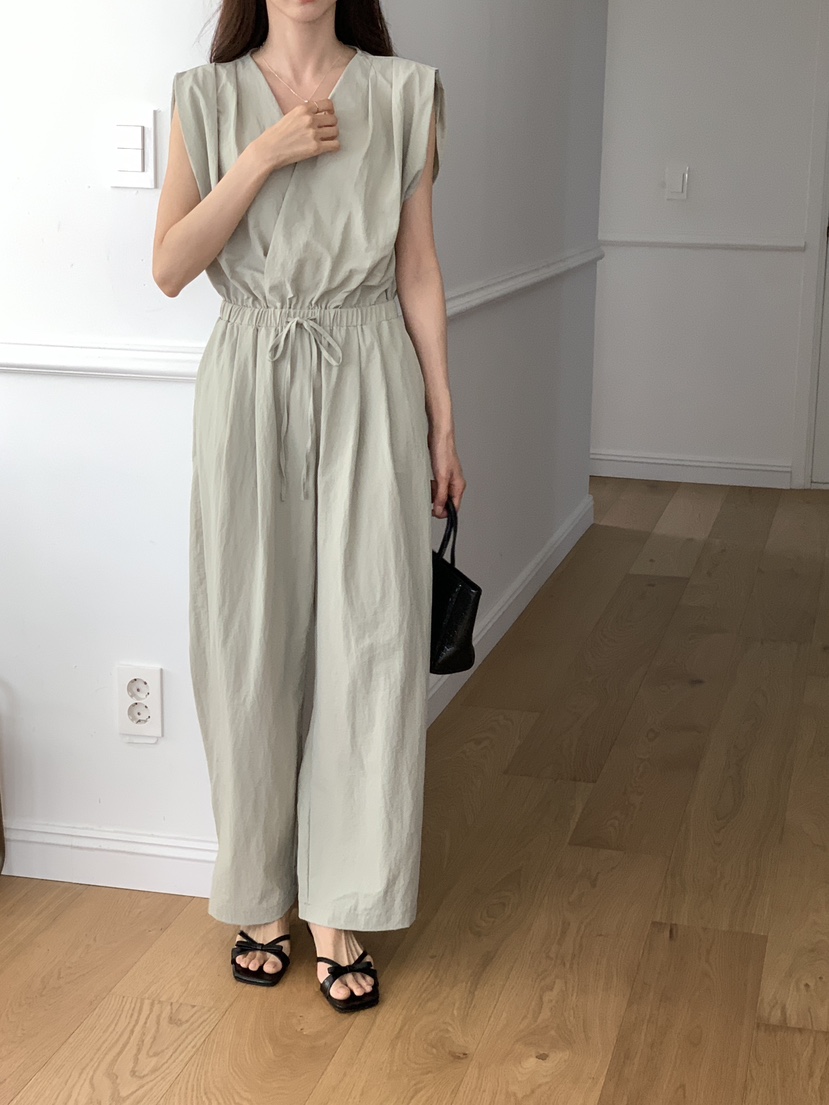 FRILL-T東大門㊣實拍女士新品25春夏熱賣休閑職業時尚背帶褲FRILL-T背帶褲