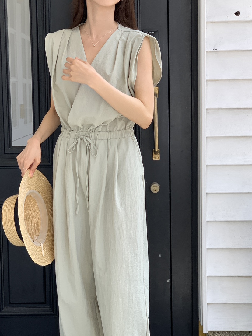 FRILL-T東大門㊣實拍女士新品25春夏熱賣休閑職業時尚背帶褲FRILL-T背帶褲