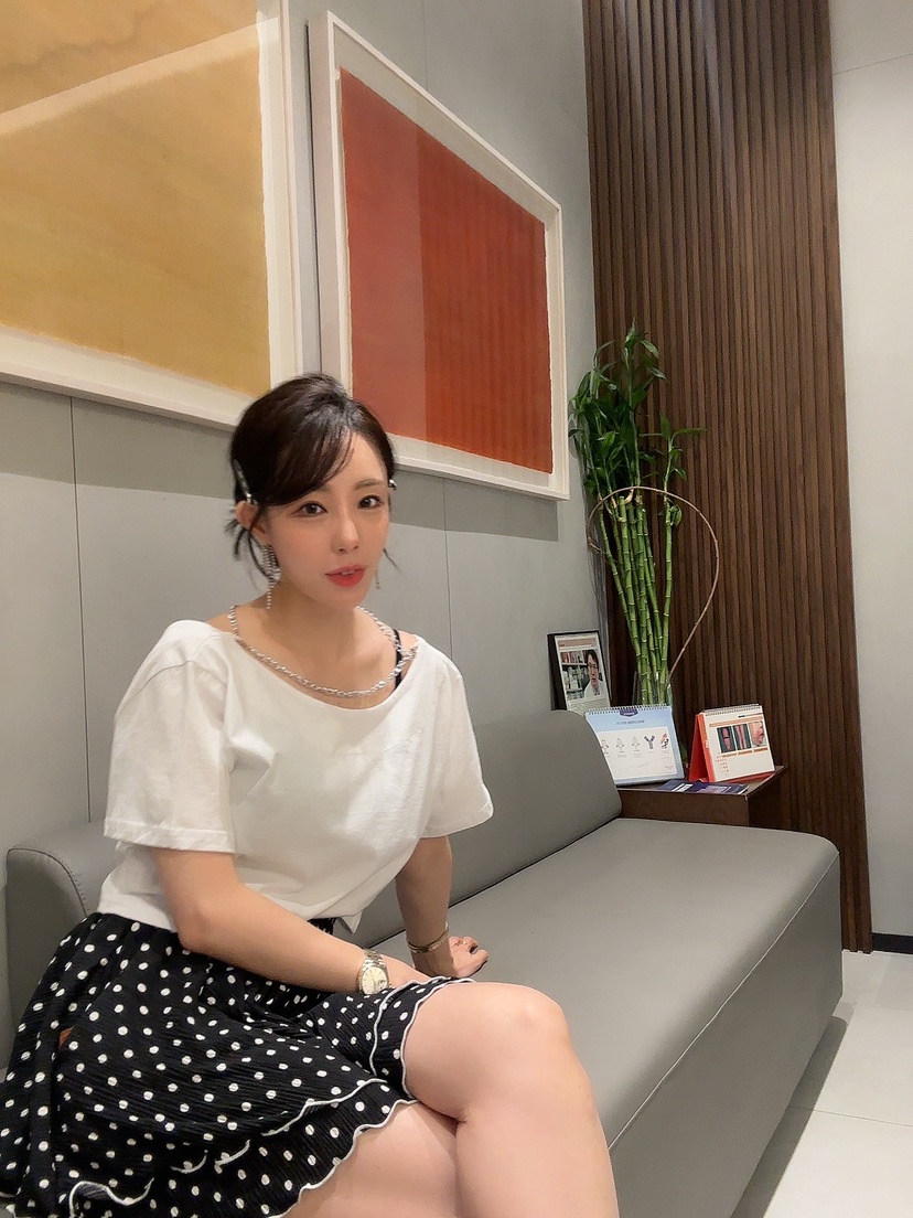 PALETTE-Q韓國直郵㊣女裝新品休閑真品職業人氣推薦T恤短款PALETTET恤