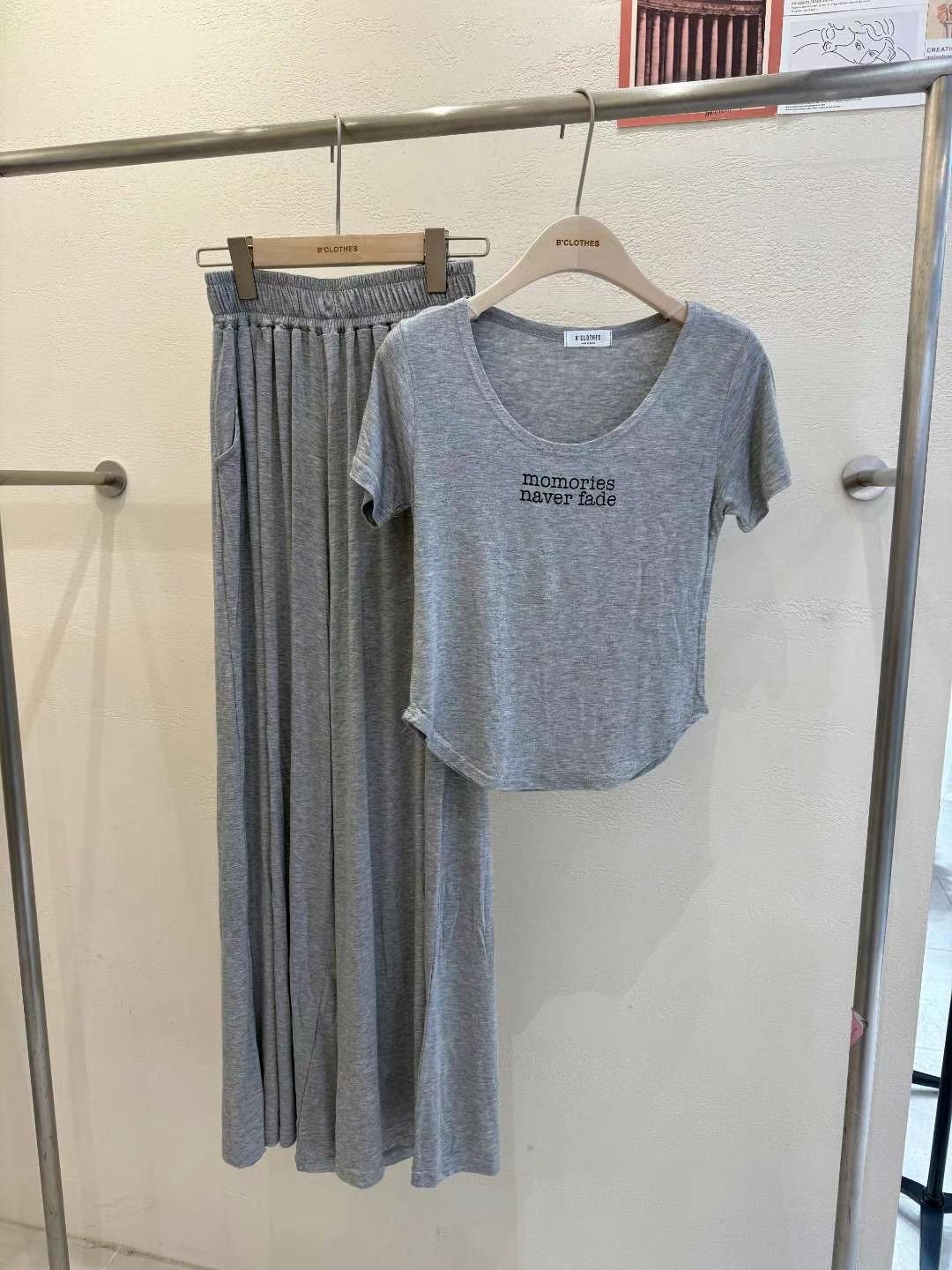 BCLOTHES-비클로스-T東大門㊣直郵女裝新品人氣職業時尚套裝BCLOTHES套裝圖色2