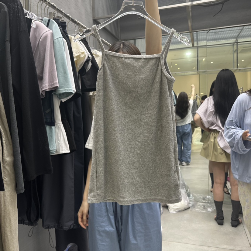 UOOV東大門㊣直郵女士新款人氣推薦時尚25春夏休閑吊帶背心UOOV吊帶/背心