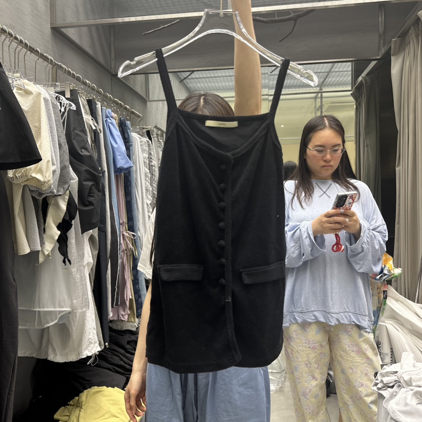 UOOV東大門㊣直郵女士新款人氣推薦時尚25春夏休閑吊帶背心UOOV吊帶/背心圖色3