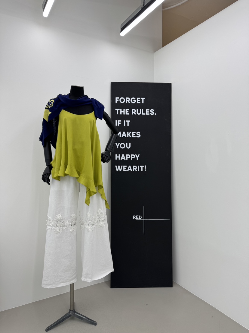RED-A東大門㊣代購女士新品真品職業熱賣休閑時尚吊帶背心RED-A吊帶/背心