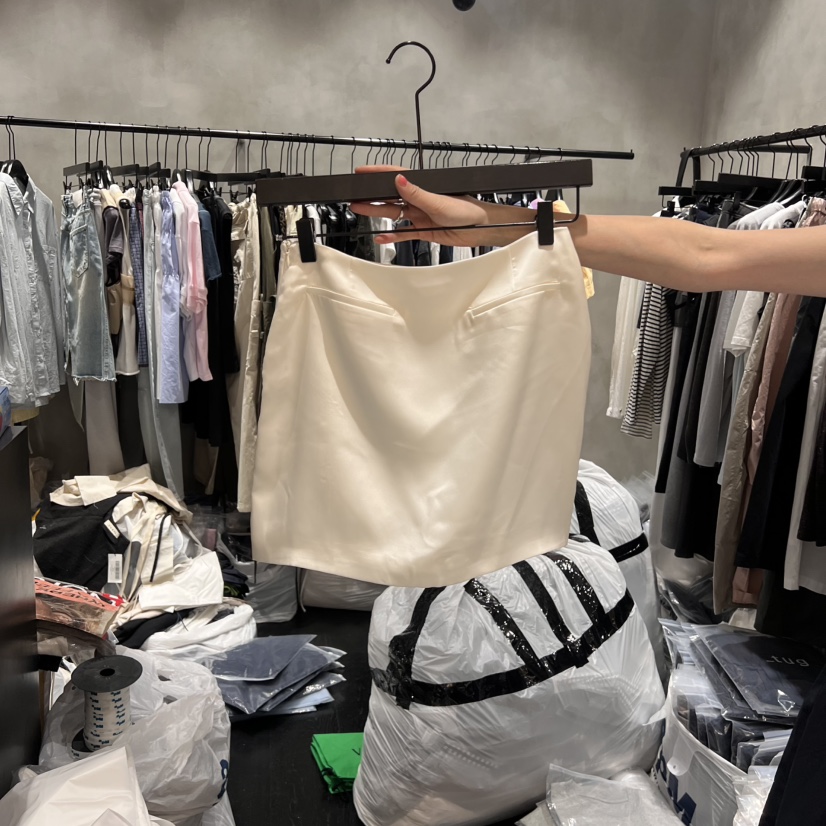 TUG東大門㊣代購女士新品熱賣25春夏休閑時尚職業人氣真品短裙TUG短裙