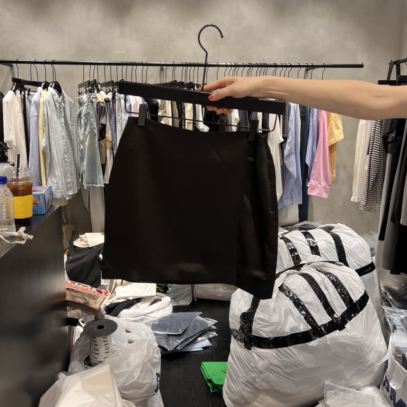 TUG東大門㊣代購女士新品熱賣25春夏休閑時尚職業人氣真品短裙TUG短裙圖色2