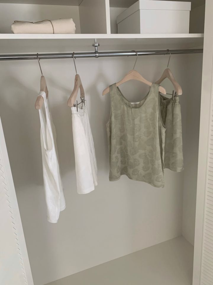 MARE東大門㊣直郵女裝新品人氣休閑熱賣推薦真品吊帶背心刺繡MARE吊帶/背心