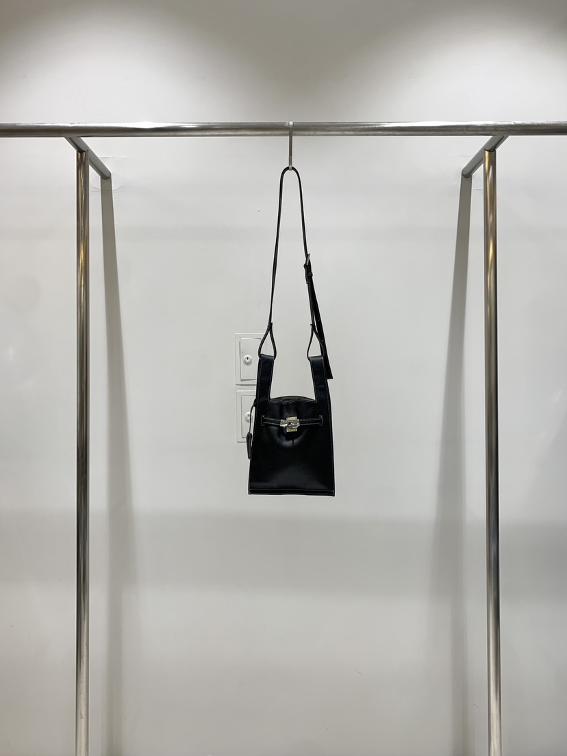 CESTLAVIE東大門㊣實拍女裝新品真品時尚熱賣人氣單肩斜跨包CESTLAVIE單肩/斜跨包圖色1