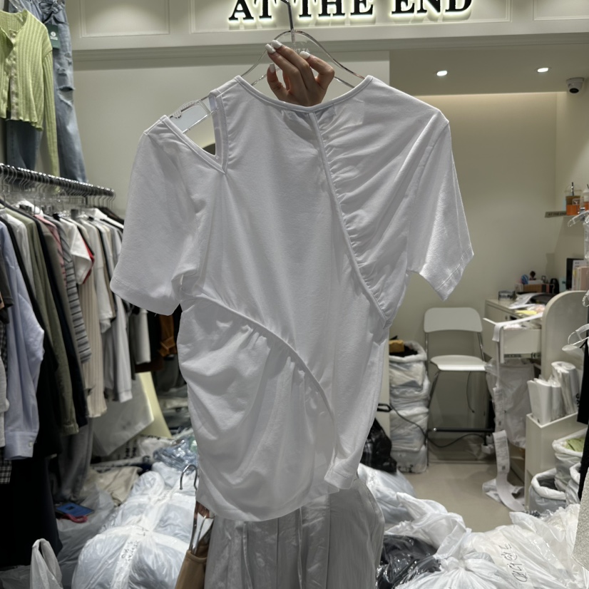 AT THE END東大門㊣代購女士新款人氣時尚職業25春夏熱賣T恤AT THE ENDT恤