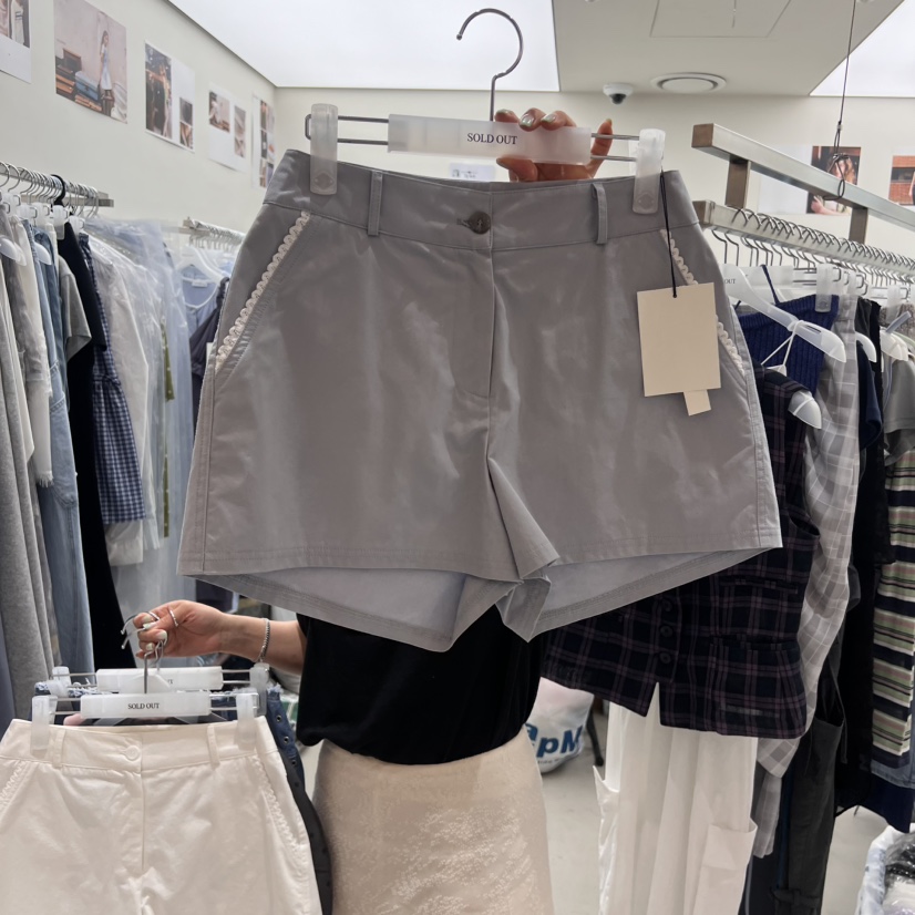 SOLD OUT東大門㊣實拍女裝新款時尚推薦25春夏職業短褲蕾絲SOLD OUT短褲圖色3
