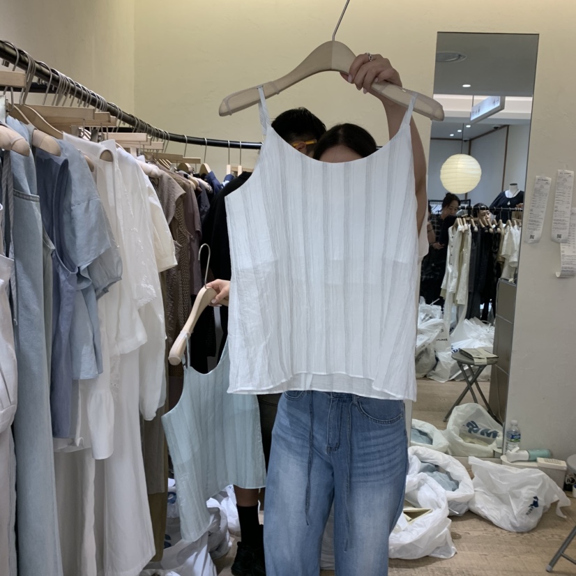 W AND J東大門㊣直郵女裝新品人氣時尚職業熱賣真品吊帶背心W AND J吊帶/背心圖色2