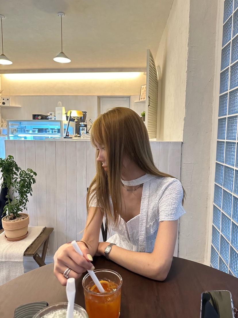 ZEROZERO韓國代購㊣女裝新款人氣時尚真品襯衫蕾絲衫含脖帶ZEROZERO襯衫/蕾絲衫