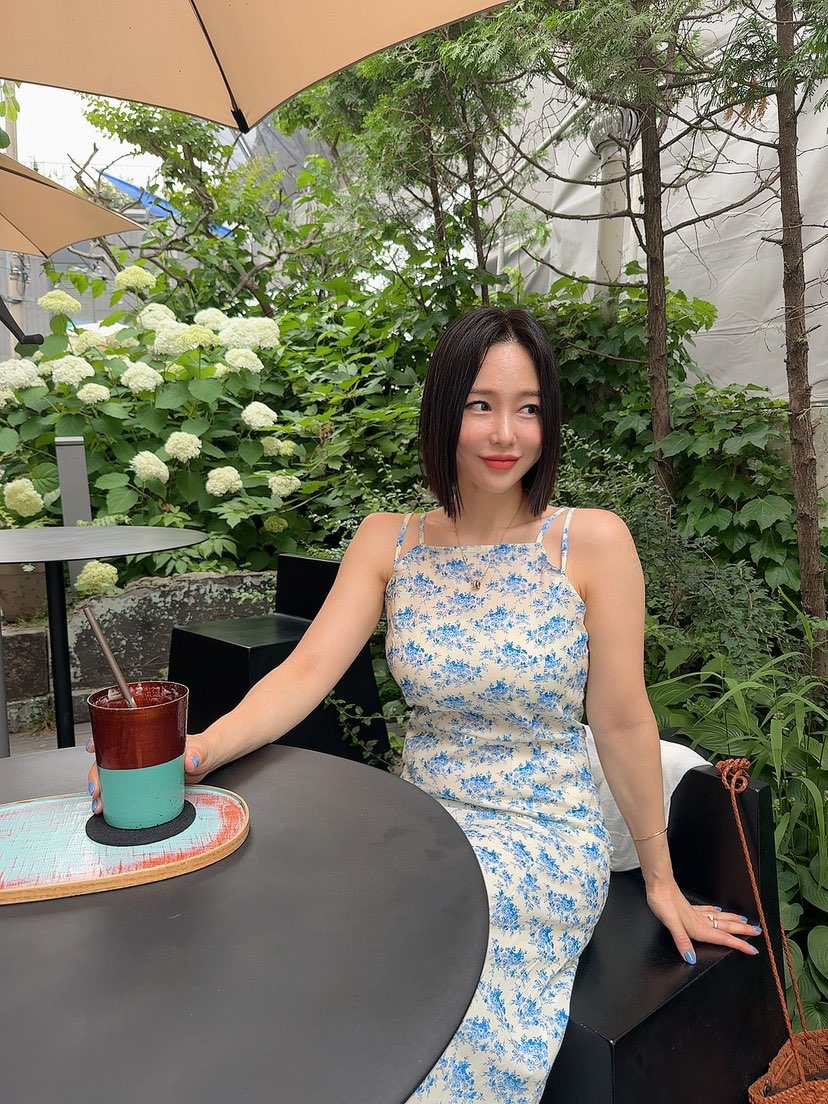 RIAH韓國直郵㊣女士新款人氣真品時尚職業25春夏休閑連衣裙RIAH連衣裙