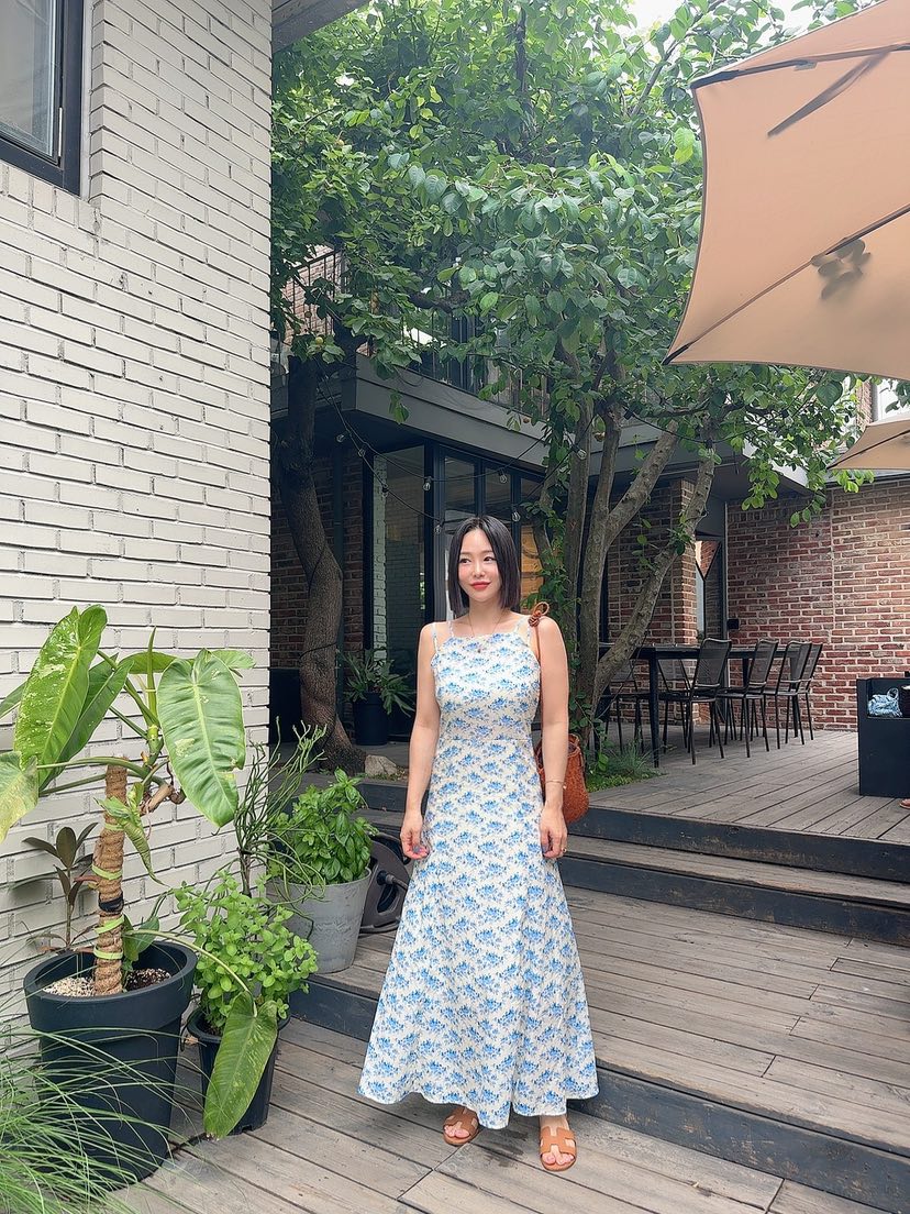 RIAH韓國直郵㊣女士新款人氣真品時尚職業25春夏休閑連衣裙RIAH連衣裙