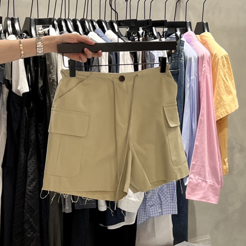 TUG東大門㊣代購女士新品人氣職業真品推薦25春夏時尚短褲口袋TUG短褲圖色2