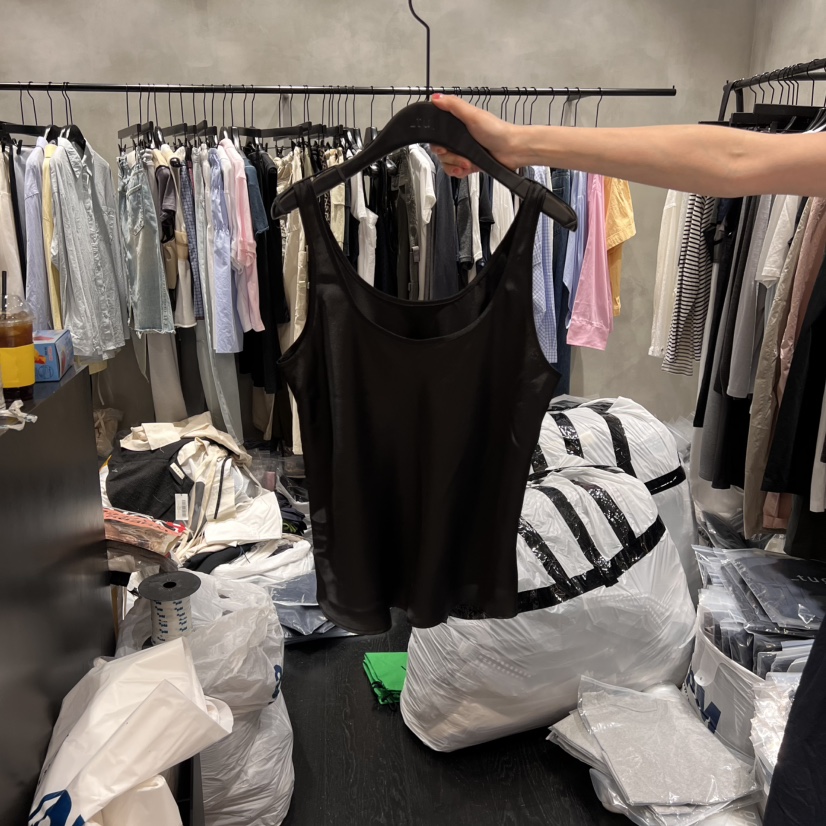 TUG東大門㊣直郵女裝新品25春夏熱賣職業人氣休閑推薦吊帶背心TUG吊帶/背心圖色2