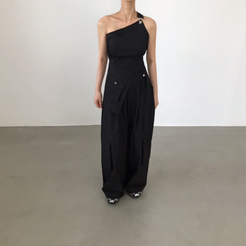 2TWO MOON東大門㊣實拍女裝新品休閑25春夏人氣熱賣背帶褲2TWO MOON背帶褲
