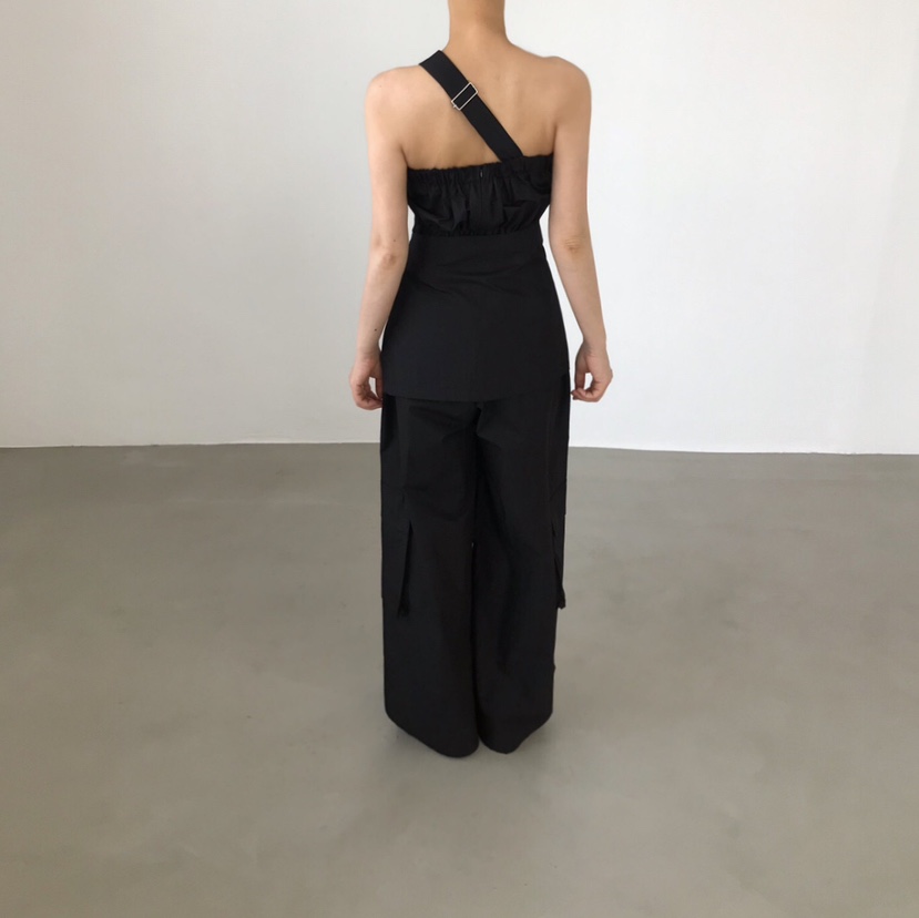 2TWO MOON東大門㊣實拍女裝新品休閑25春夏人氣熱賣背帶褲2TWO MOON背帶褲
