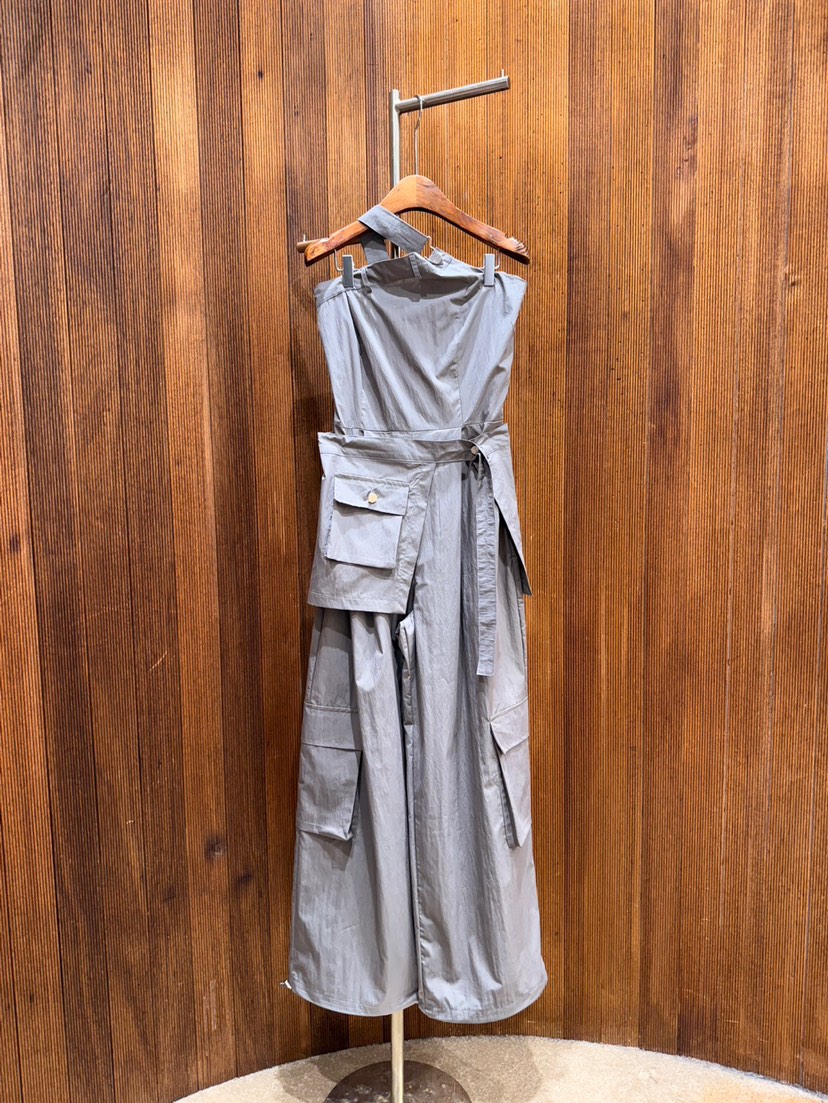 2TWO MOON東大門㊣實拍女裝新品休閑25春夏人氣熱賣背帶褲2TWO MOON背帶褲