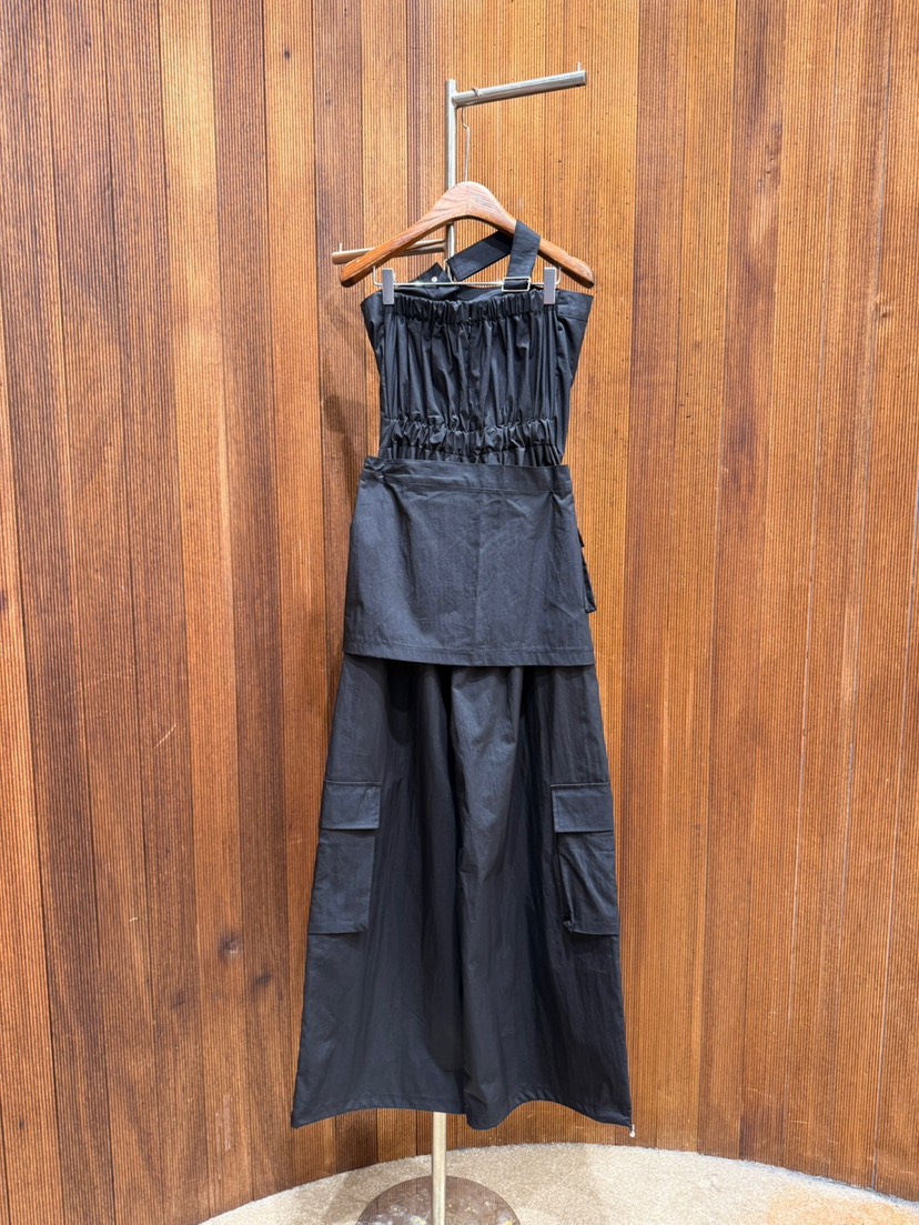 2TWO MOON東大門㊣實拍女裝新品休閑25春夏人氣熱賣背帶褲2TWO MOON背帶褲