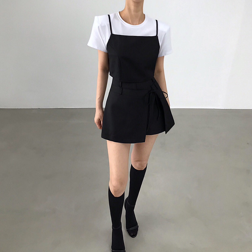 2TWO MOON東大門㊣實拍女裝新品時尚人氣25春夏推薦吊帶背心2TWO MOON吊帶/背心
