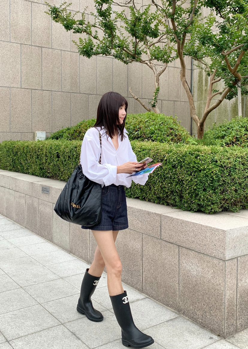COURGETTE東大門㊣實拍女裝新款時尚人氣熱賣休閑襯衫蕾絲衫COURGETTE襯衫/蕾絲衫