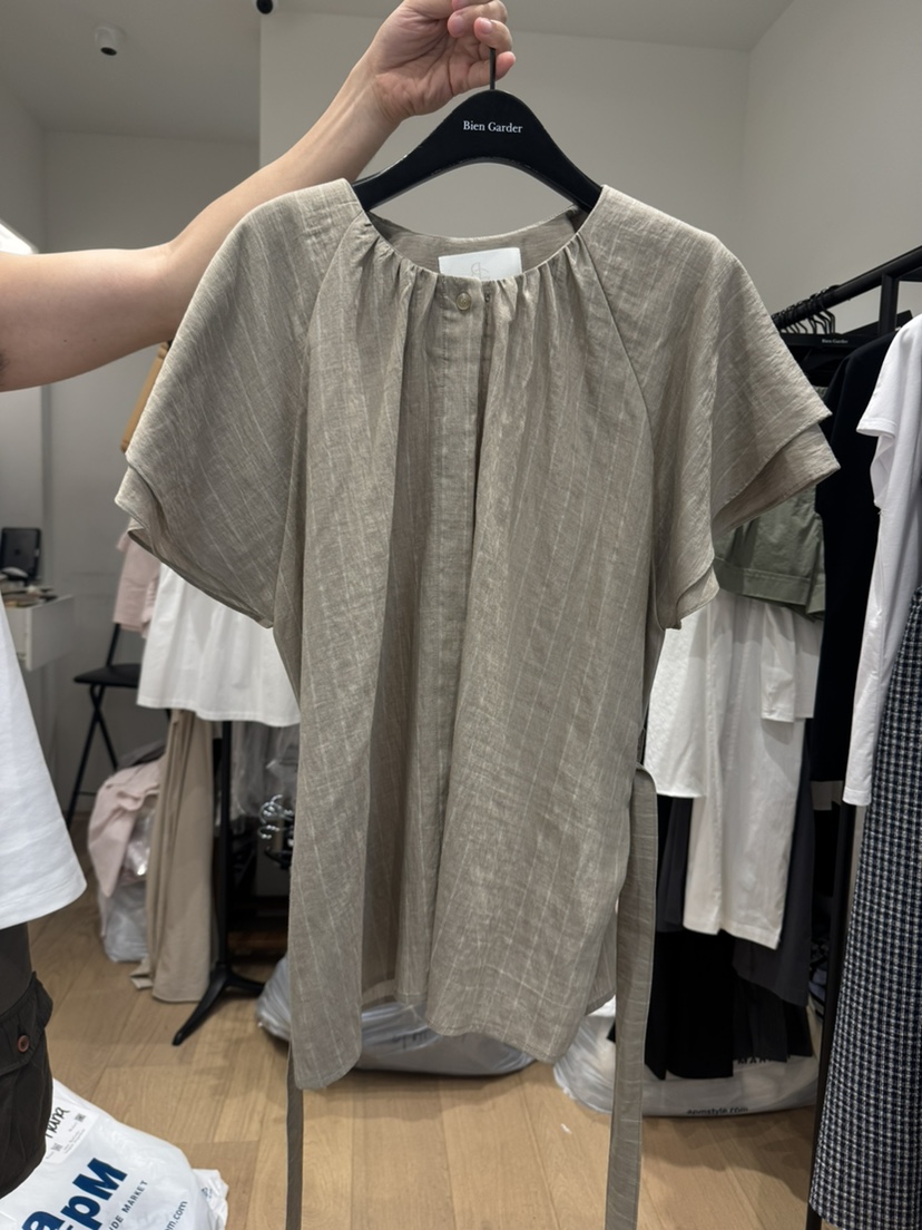 BIEN GARDER東大門㊣直郵女裝新品真品時尚襯衫蕾絲衫含腰帶BIEN GARDER襯衫/蕾絲衫圖色2