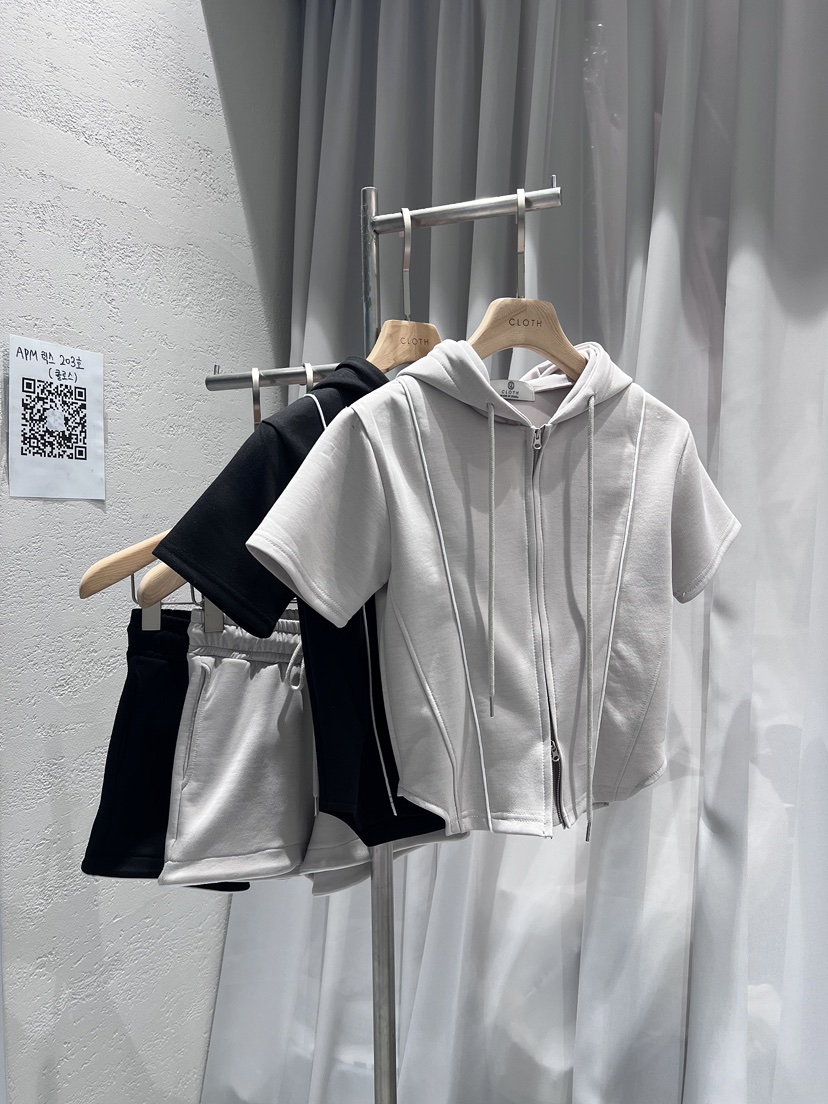 CLOTH韓國直郵㊣女裝新款職業推薦熱賣休閑真品套裝套裝連帽CLOTH套裝