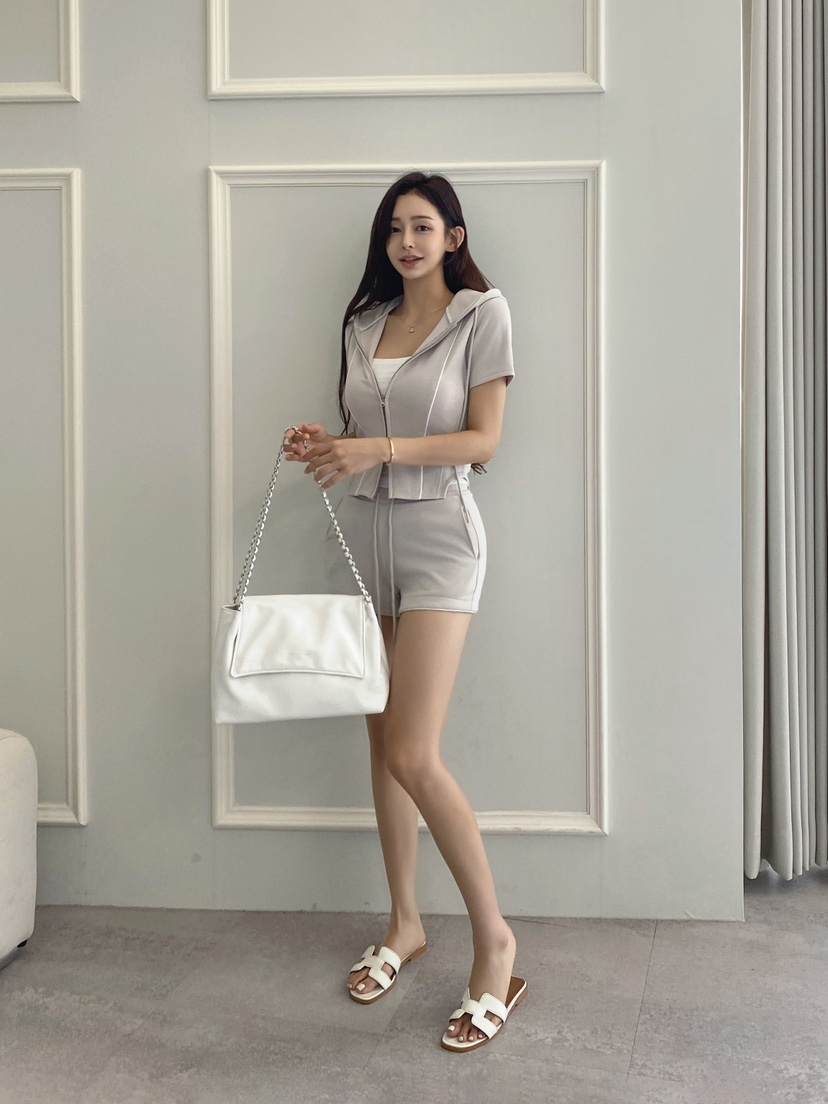 CLOTH韓國直郵㊣女裝新款職業推薦熱賣休閑真品套裝套裝連帽CLOTH套裝