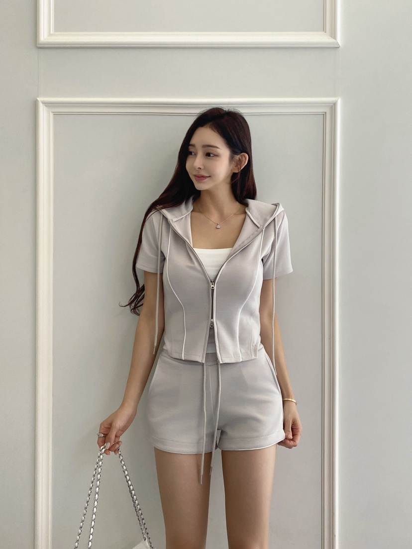 CLOTH韓國直郵㊣女裝新款職業推薦熱賣休閑真品套裝套裝連帽CLOTH套裝
