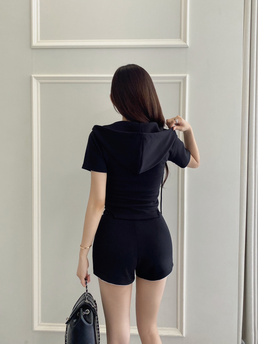 CLOTH韓國直郵㊣女裝新款職業推薦熱賣休閑真品套裝套裝連帽CLOTH套裝