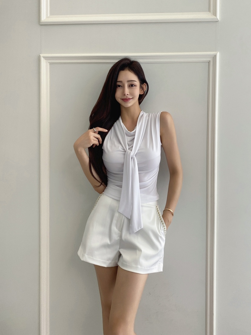 CLOTH韓國代購㊣女士新品休閑人氣推薦職業時尚熱賣吊帶背心CLOTH吊帶/背心