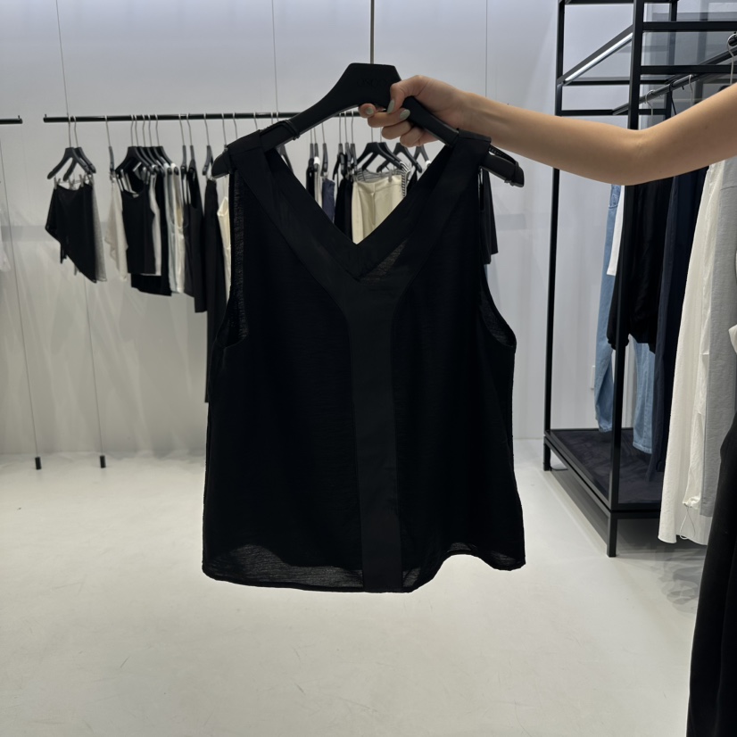 OSOO東大門㊣直郵女裝新品職業人氣25春夏時尚真品吊帶背心OSOO吊帶/背心圖色2