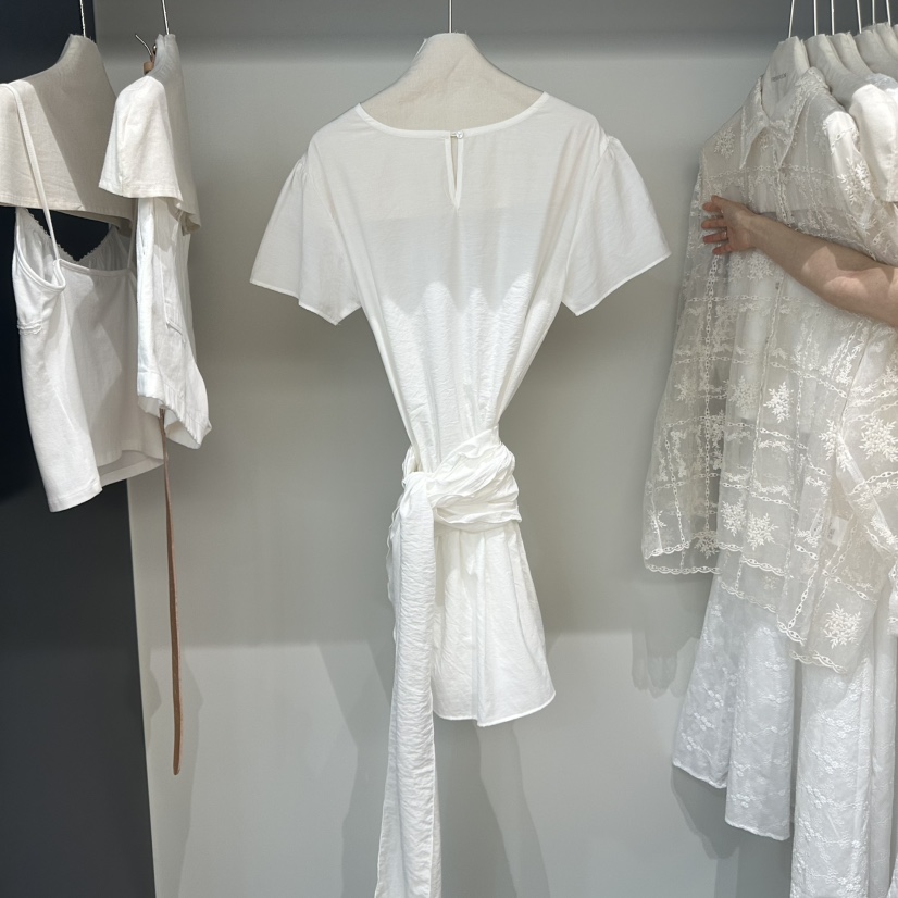 FRENCH DOOR韓國直郵㊣女裝新品25春夏熱賣推薦連衣裙裹身裙FRENCH DOOR連衣裙