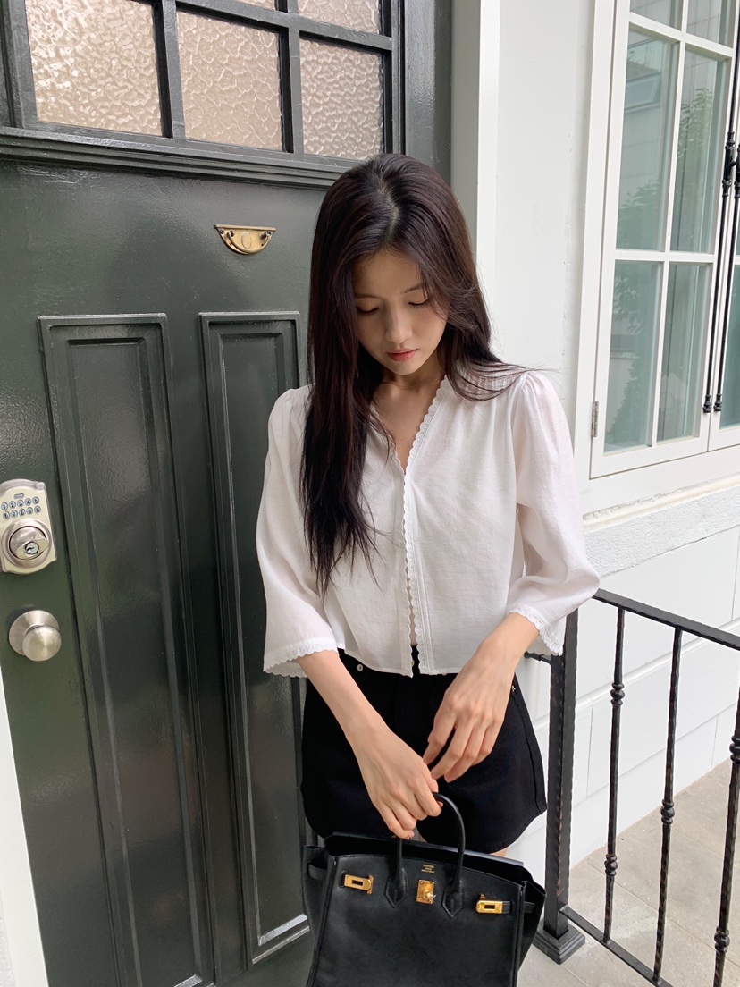 LOGARDEN東大門㊣代購女士新款職業推薦時尚人氣襯衫蕾絲衫LO GARDEN襯衫/蕾絲衫