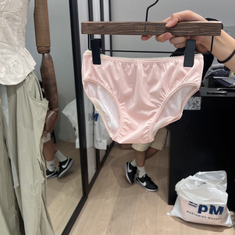 LOVE PULL東大門㊣直郵女裝新品熱賣職業人氣推薦25春夏泳裝LOVE PULL泳裝